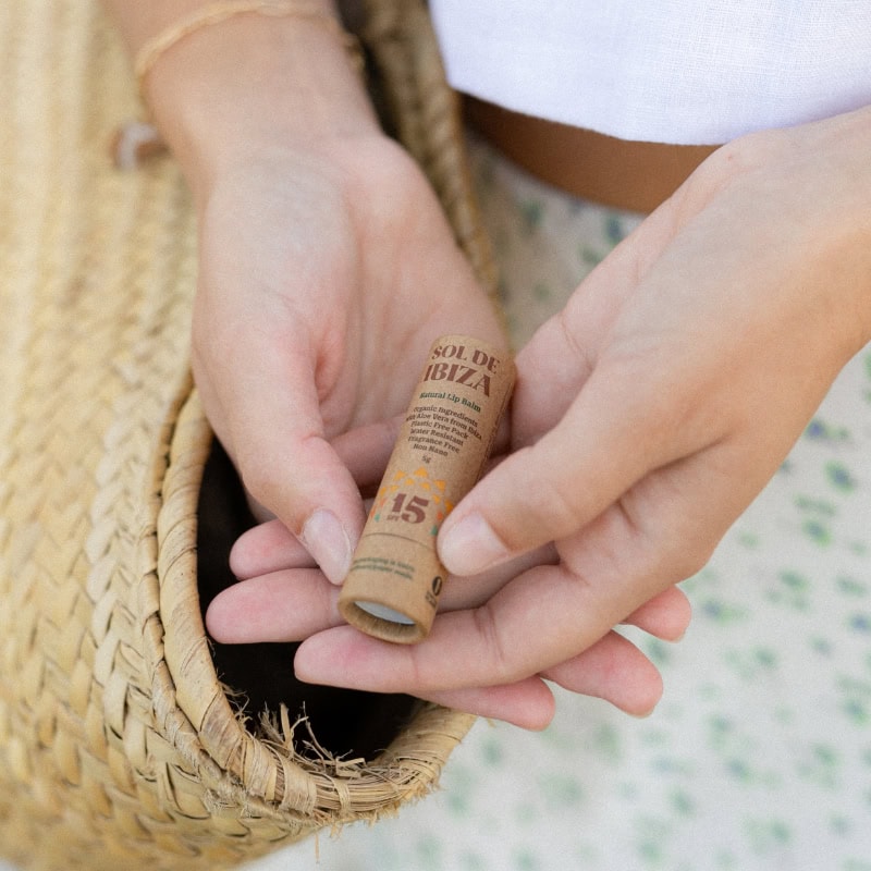 Sol-de-Ibiza-Balzam-na-pery-SPF-15-–-5-g-3